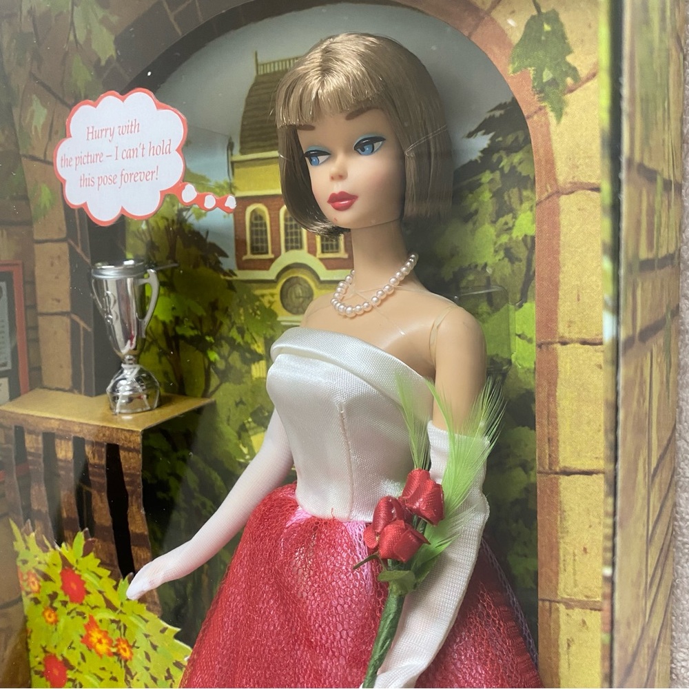 NEW BARBIE CAMPUS SWEETHEART GOLD LABEL BARBIE COLLECTION 2007